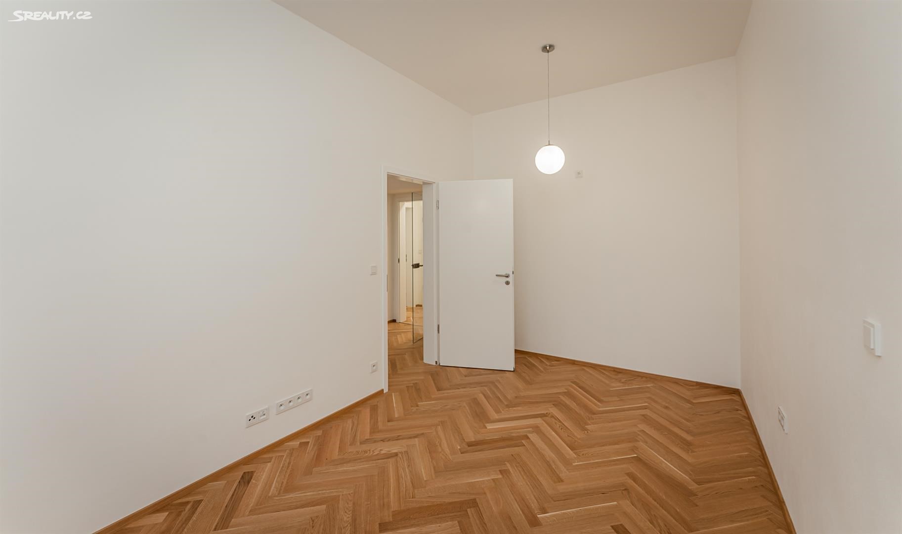 Pronájem bytu 2+kk 59 m², Růžová, Praha 1 - Nové Město