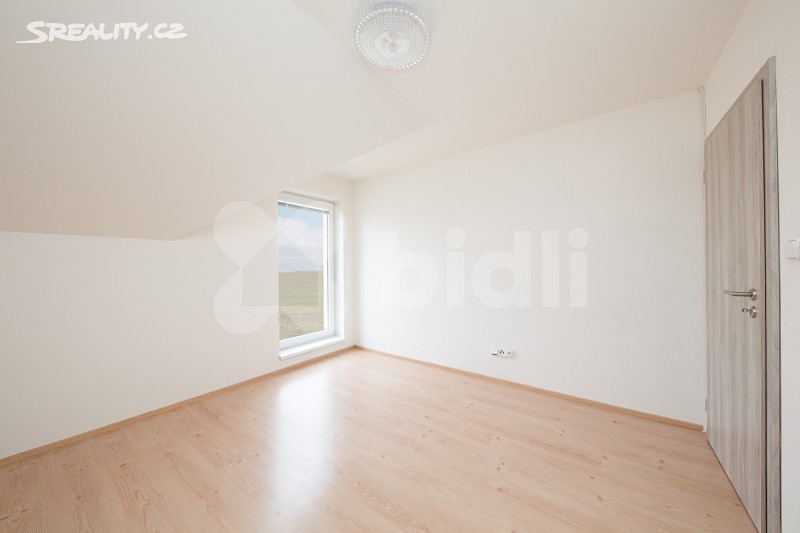 Prodej  rodinného domu 122 m², pozemek 74 m², Holasice, okres Brno-venkov