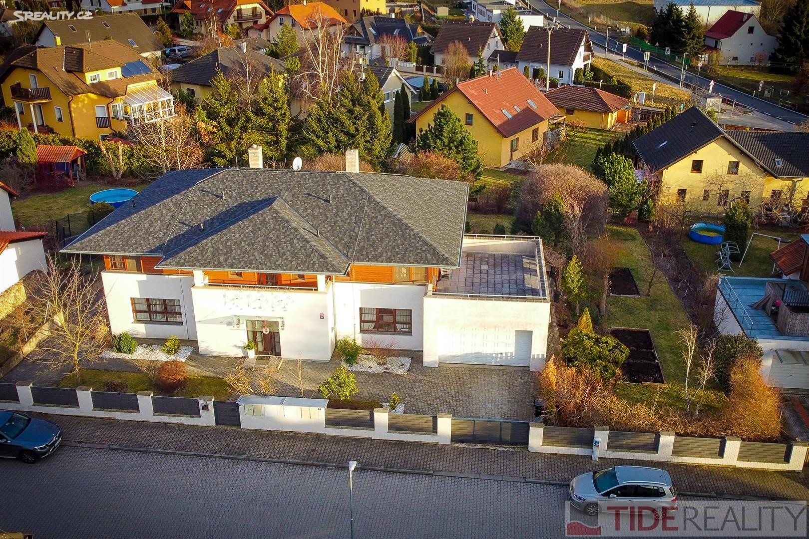 Prodej  rodinného domu 483 m², pozemek 1 389 m², Na Výsluní, Rudná