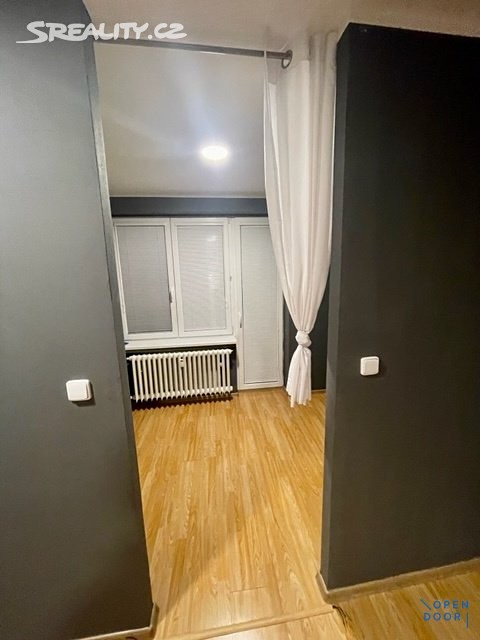 Pronájem bytu 2+1 53 m², Ervěnická, Jirkov