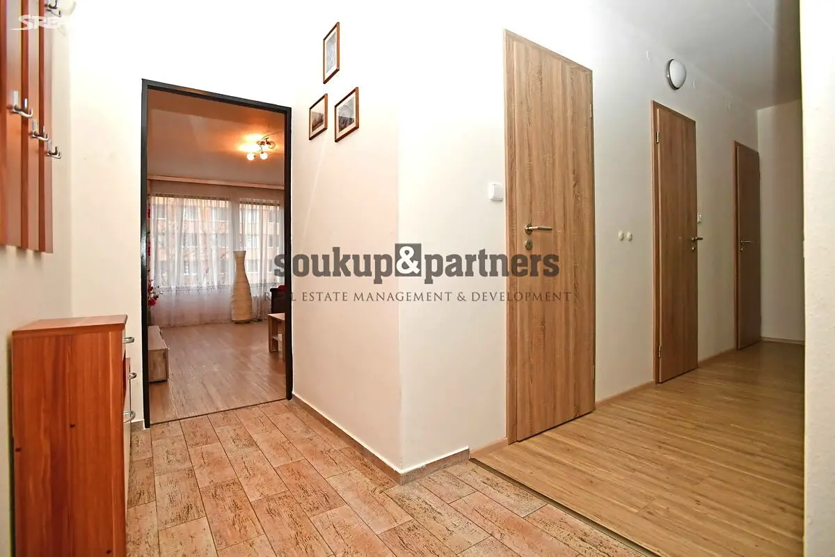 Prodej bytu 3+1 68 m², Vokáčova, Praha 4 - Michle