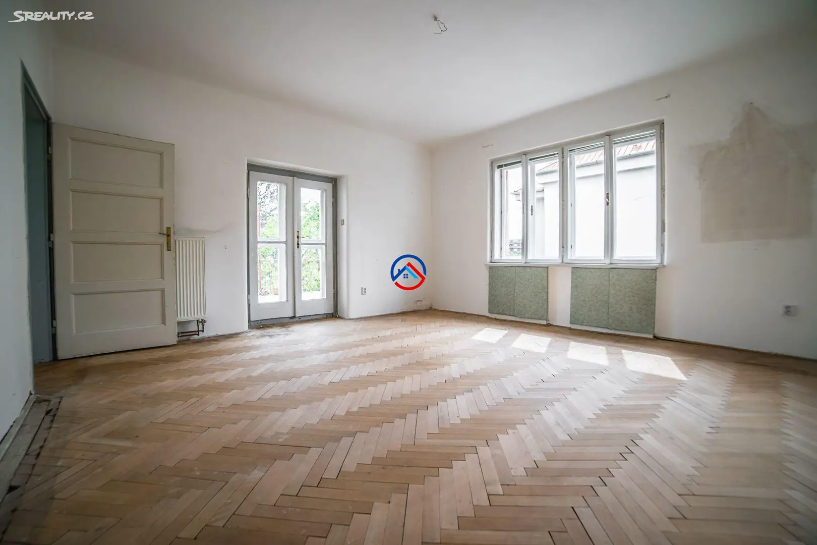 Prodej  rodinného domu 800 m², pozemek 821 m², Brožíkova, Olomouc - Nová Ulice