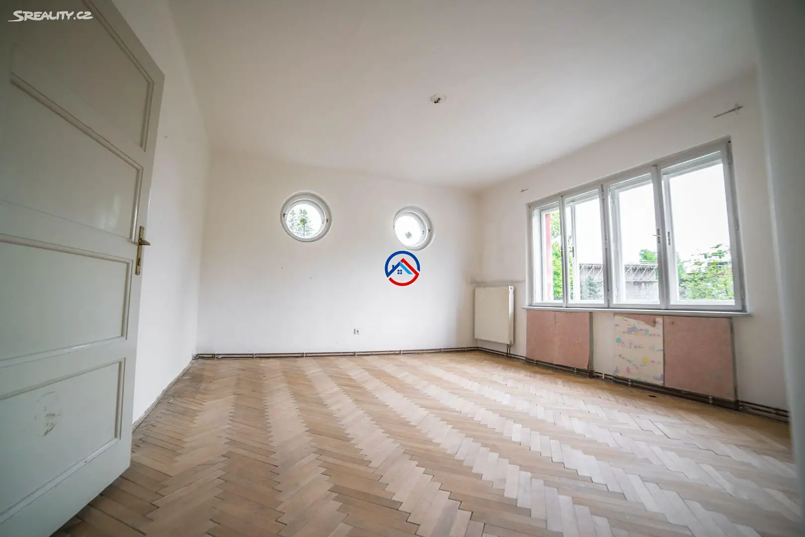 Prodej  rodinného domu 800 m², pozemek 821 m², Brožíkova, Olomouc - Nová Ulice