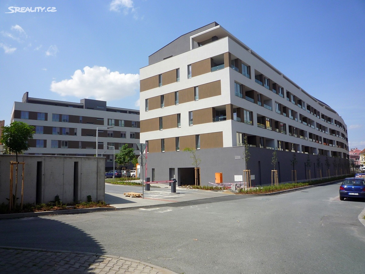 Pronájem bytu 1+kk 30 m², Václavská, Kolín - Kolín III