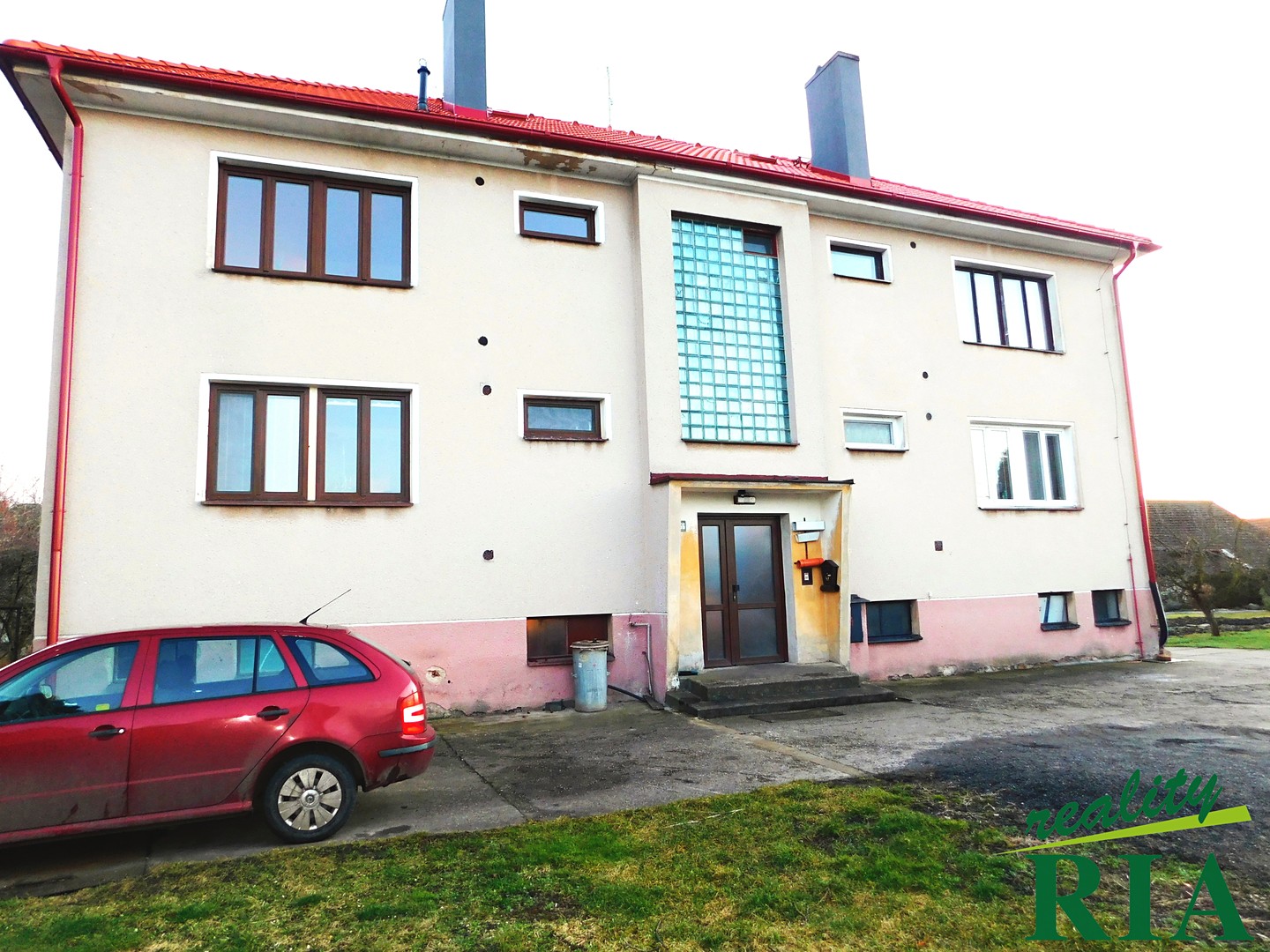 Pronájem bytu 2+1 76 m², Sloveč, okres Nymburk