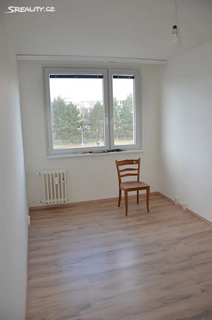 Pronájem bytu 3+1 75 m², Proutěná, Praha - Újezd u Průhonic