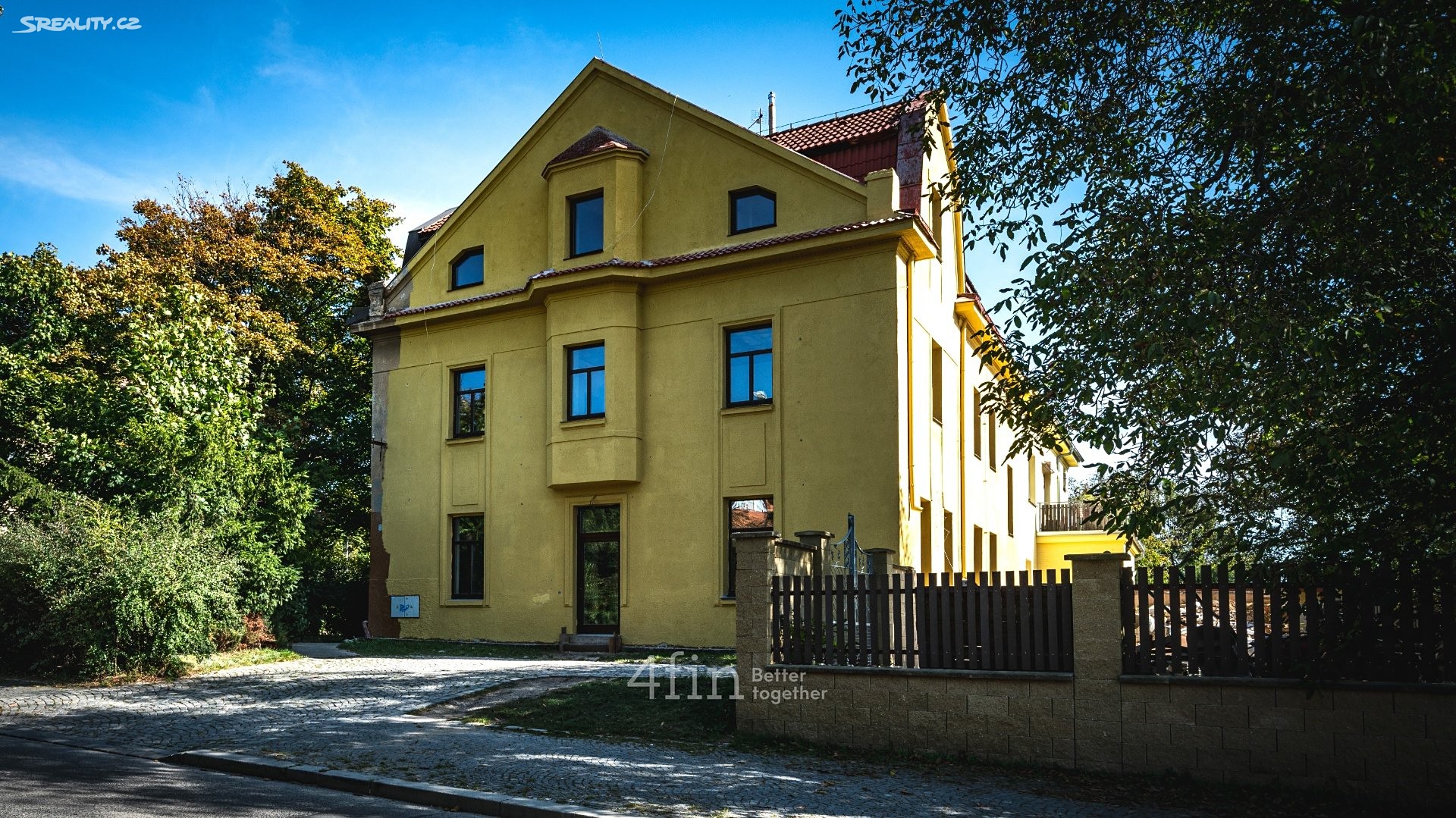 Prodej bytu 1+kk 28 m², V Roháčích, Praha 5 - Jinonice