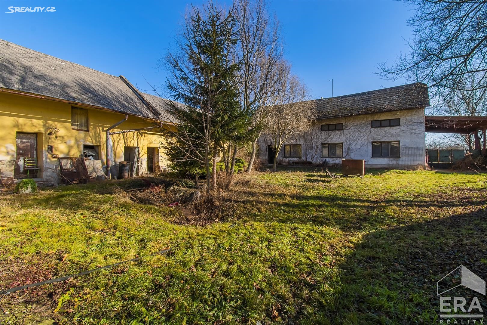 Prodej  vícegeneračního domu 960 m², pozemek 3 173 m², Kyselovice, okres Kroměříž