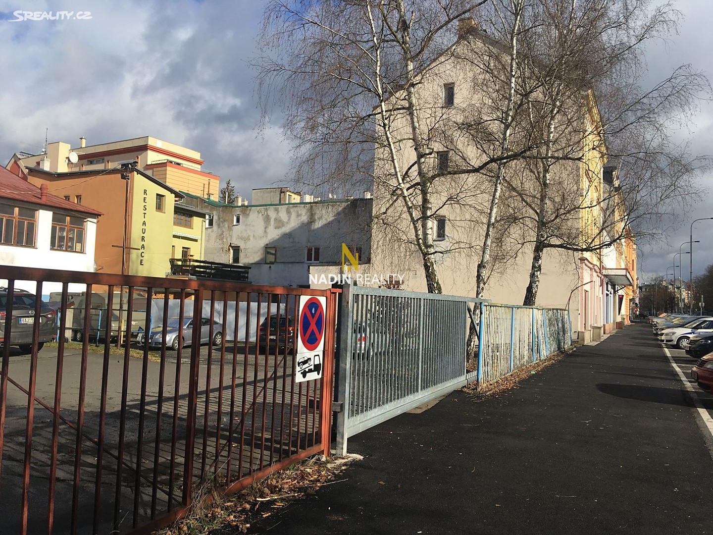 Prodej  stavebního pozemku 1 278 m², Moskevská, Karlovy Vary