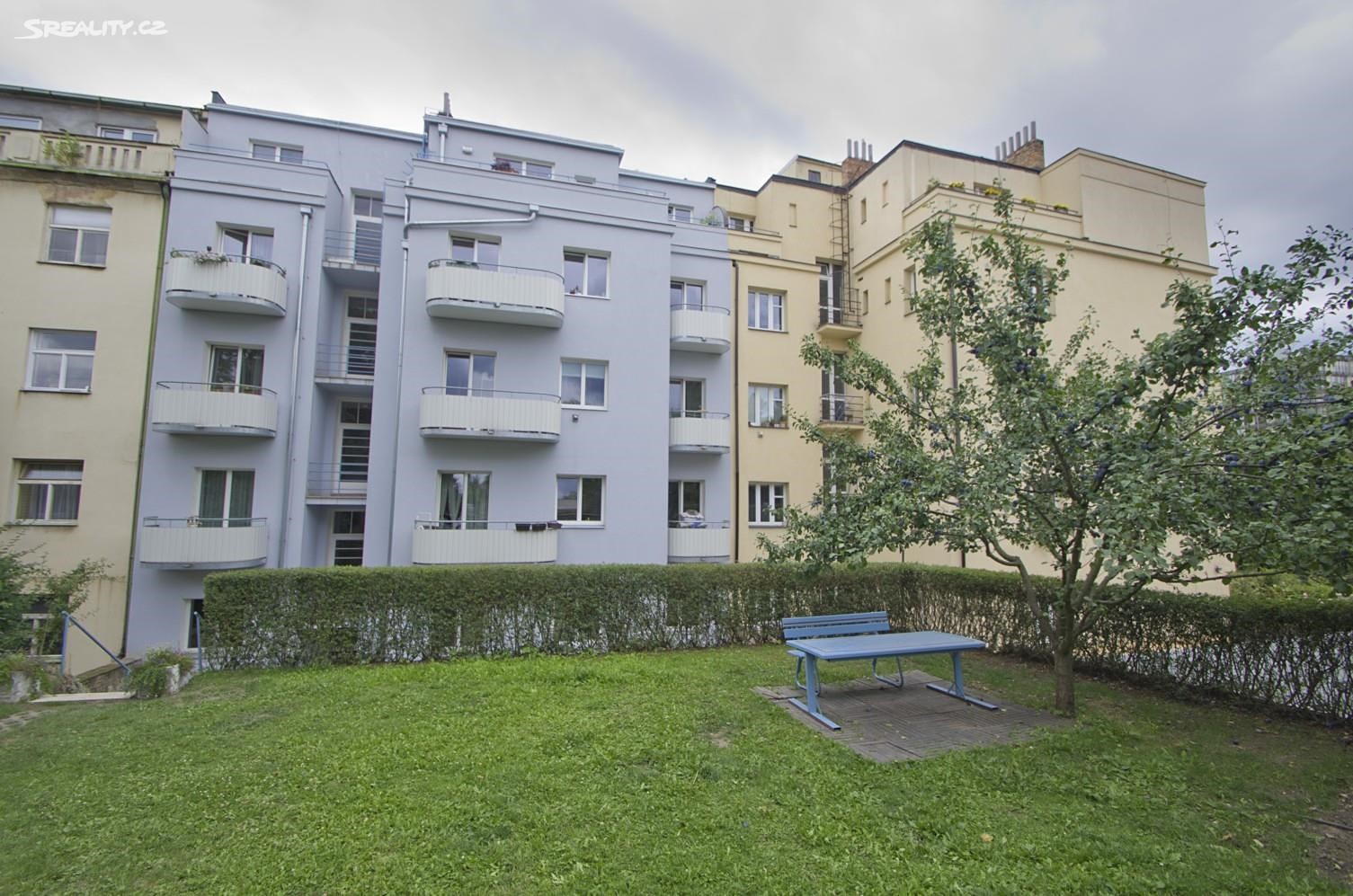 Pronájem bytu 2+kk 58 m², Malešická, Praha 3 - Žižkov