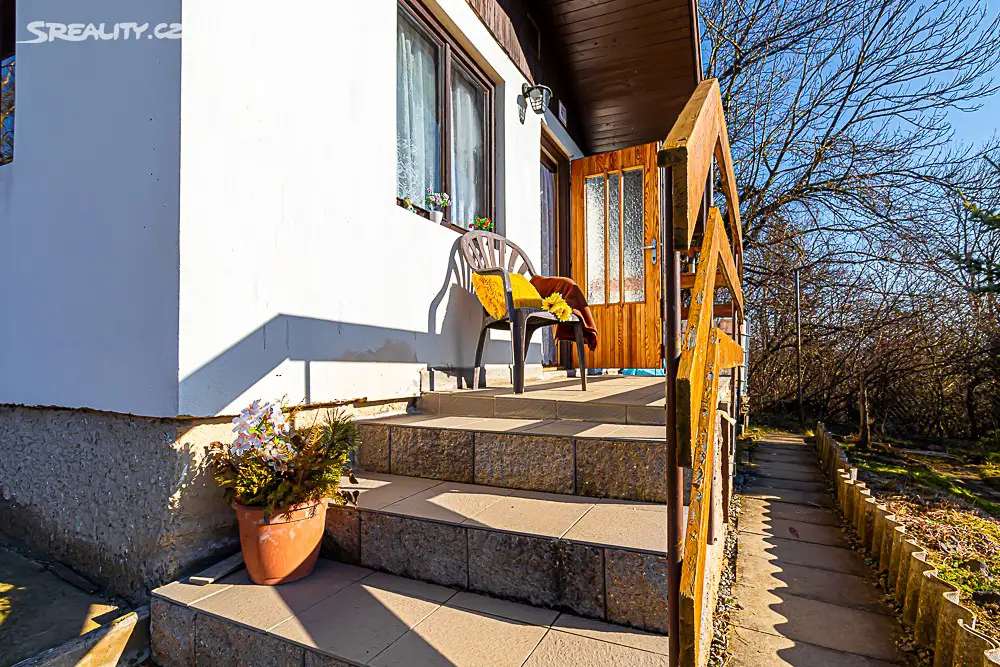 Prodej  chaty 25 m², pozemek 511 m², Kosmonosy, okres Mladá Boleslav