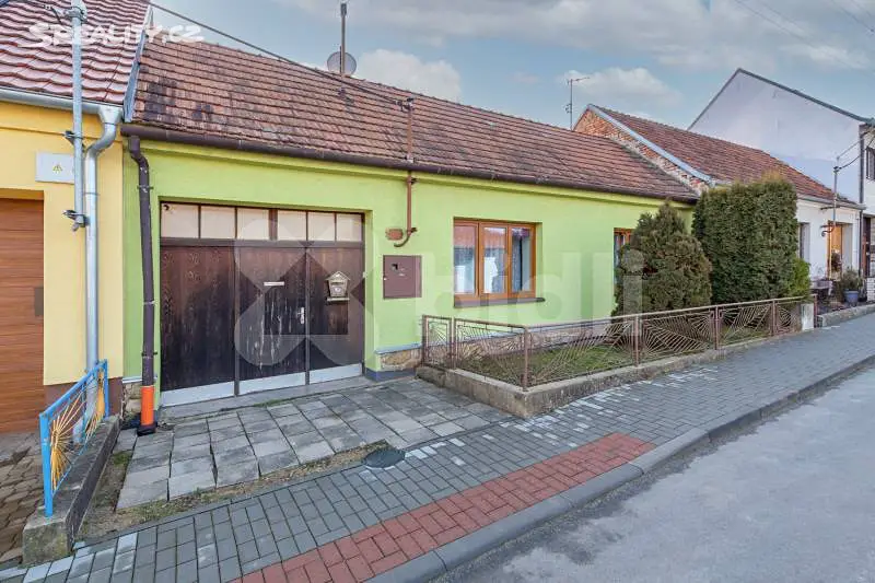 Prodej  rodinného domu 100 m², pozemek 298 m², Ivančice - Hrubšice, okres Brno-venkov
