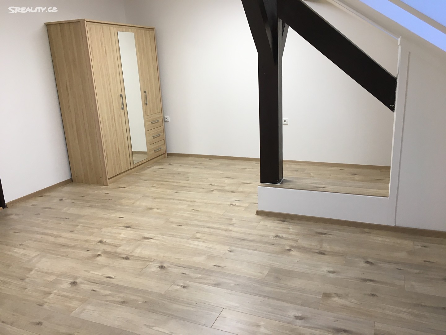 Pronájem bytu 1+1 47 m² (Podkrovní), tř. Masarykova, Veselí nad Moravou