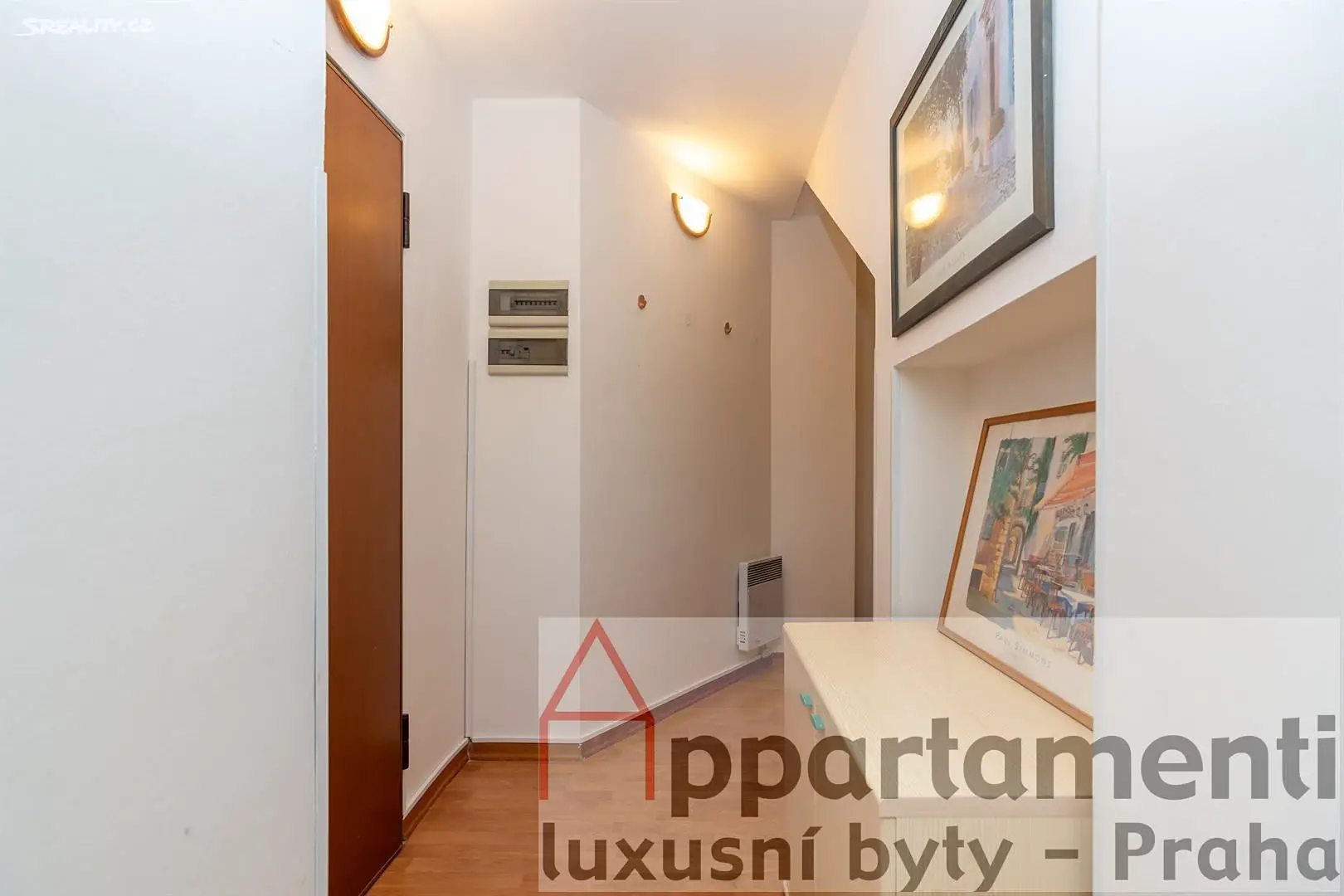 Prodej bytu 4+kk 92 m² (Mezonet), Žitomírská, Praha 10 - Vršovice