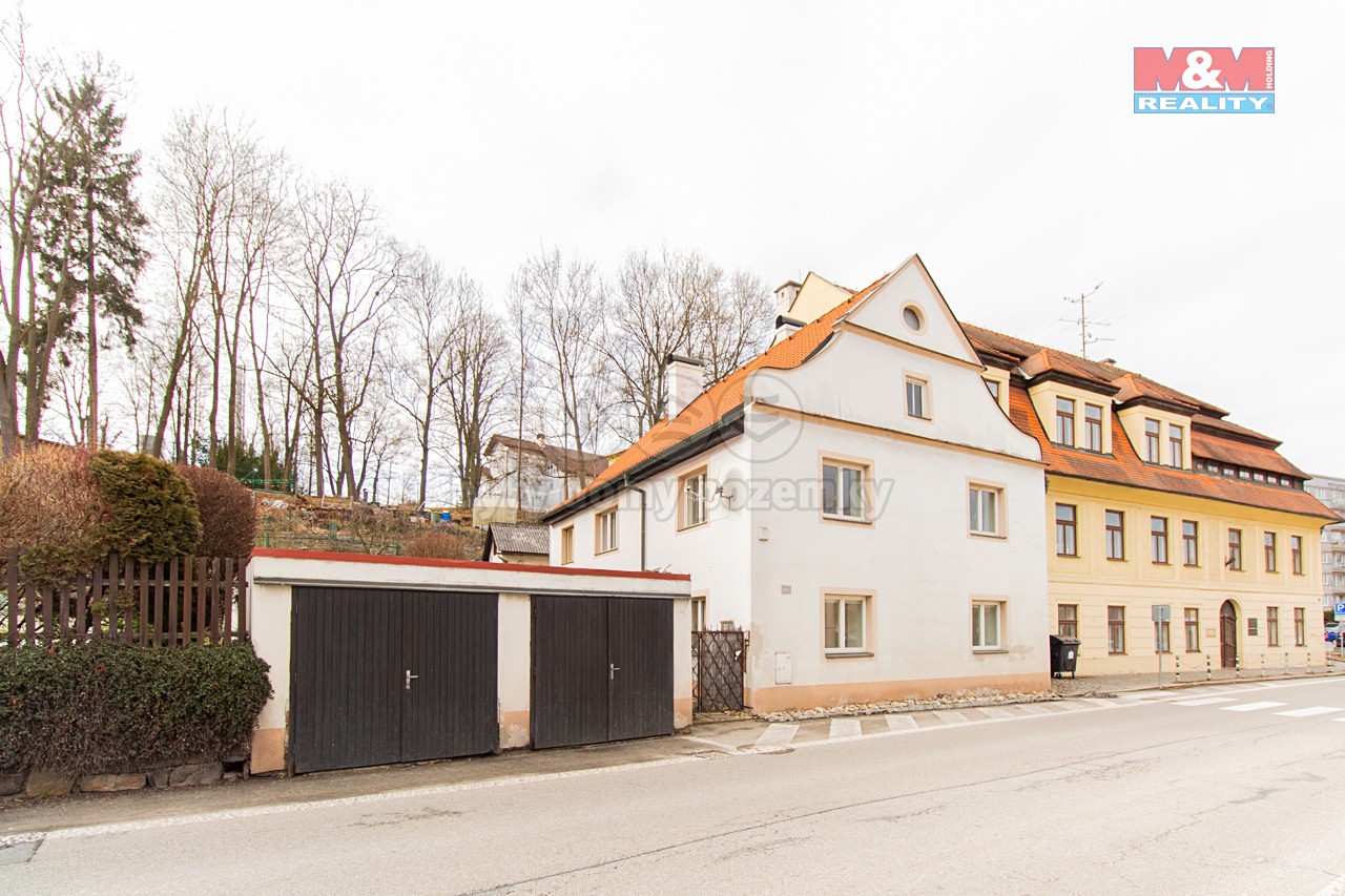 Prodej  rodinného domu 566 m², pozemek 283 m², 5. května, Český Krumlov - Plešivec