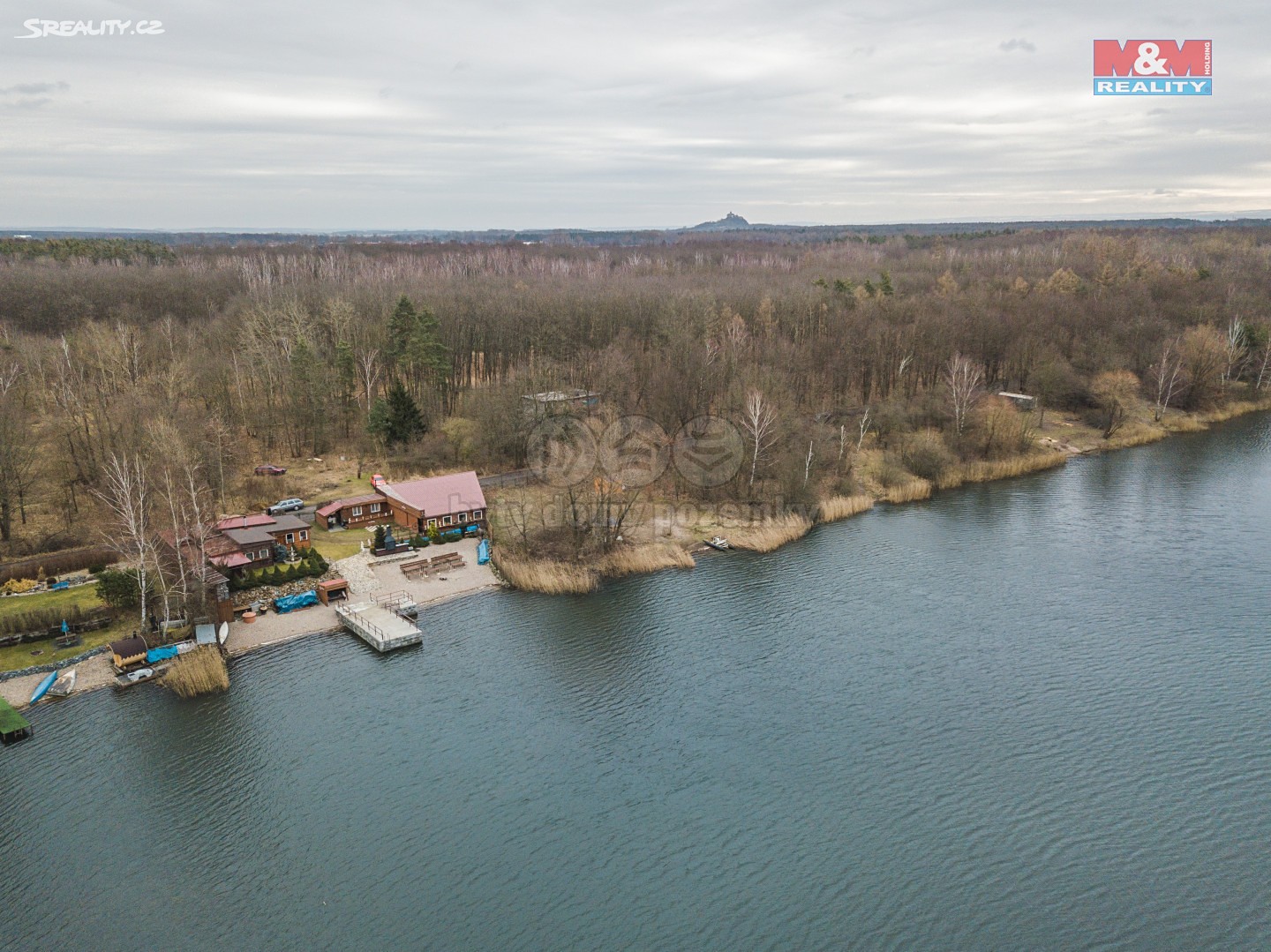 Prodej  pozemku 7 676 m², Čeperka, okres Pardubice