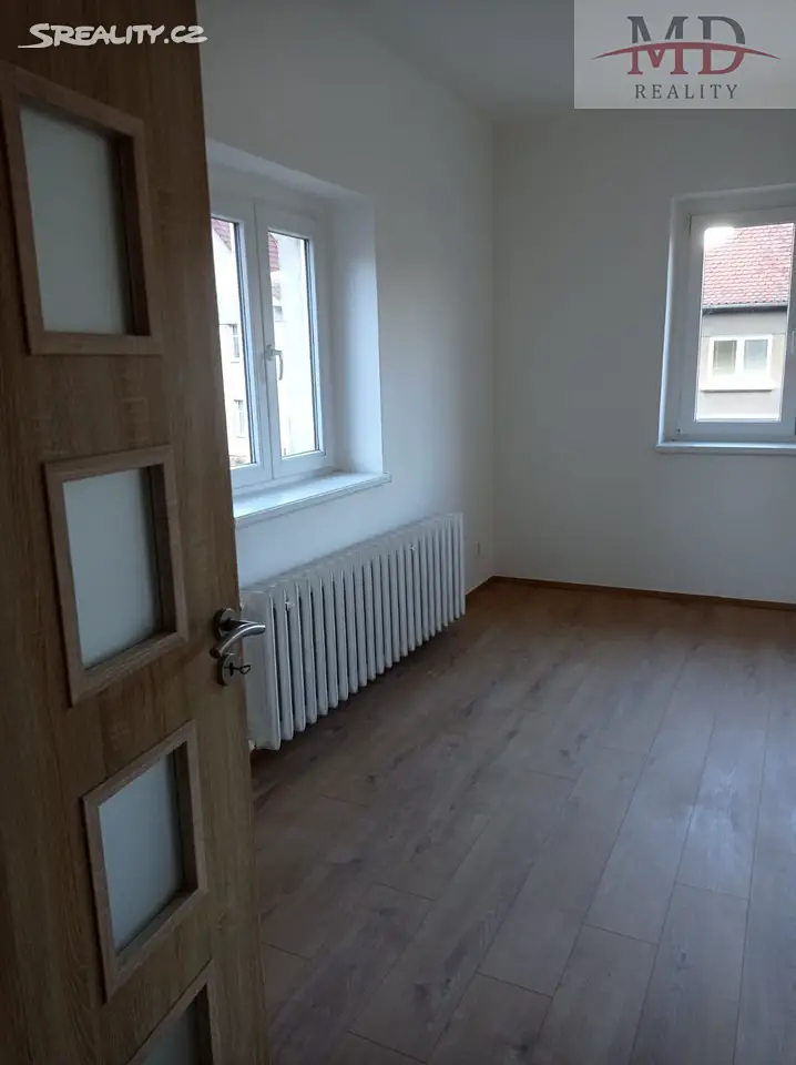 Pronájem bytu 1+1 40 m², Ústí nad Labem - Bukov, okres Ústí nad Labem