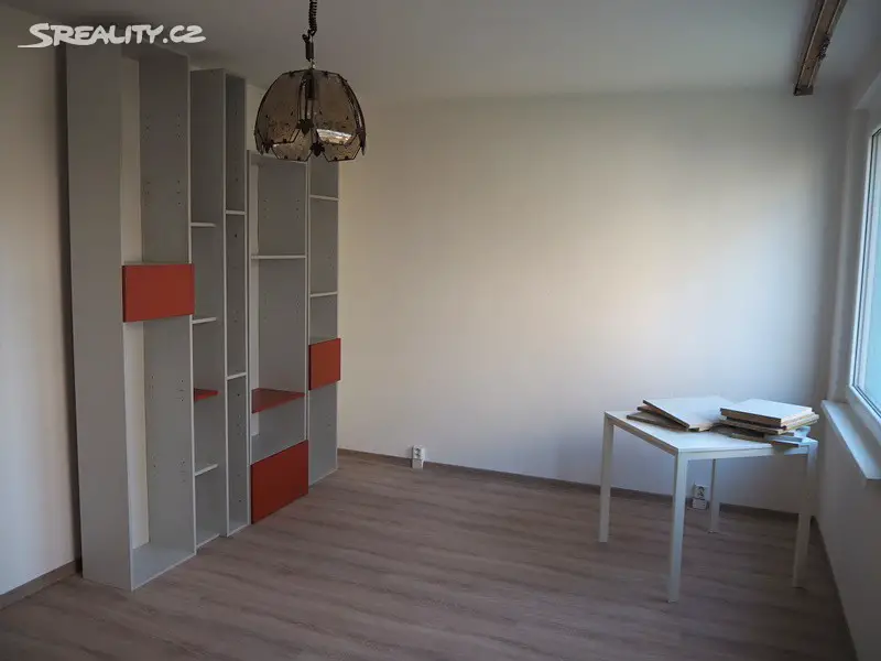 Pronájem bytu 2+1 50 m², Kamenná, Ústí nad Labem - Střekov
