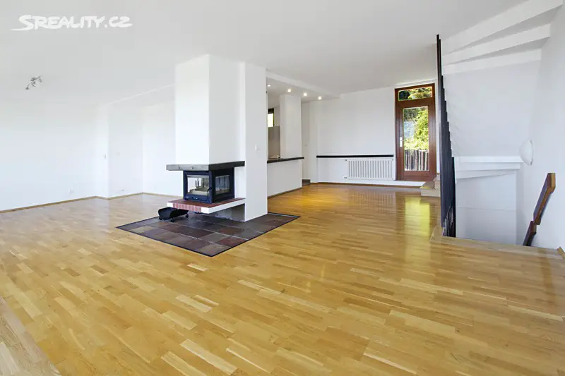 Pronájem  rodinného domu 220 m², pozemek 258 m², Nad Palatou, Praha 5 - Smíchov