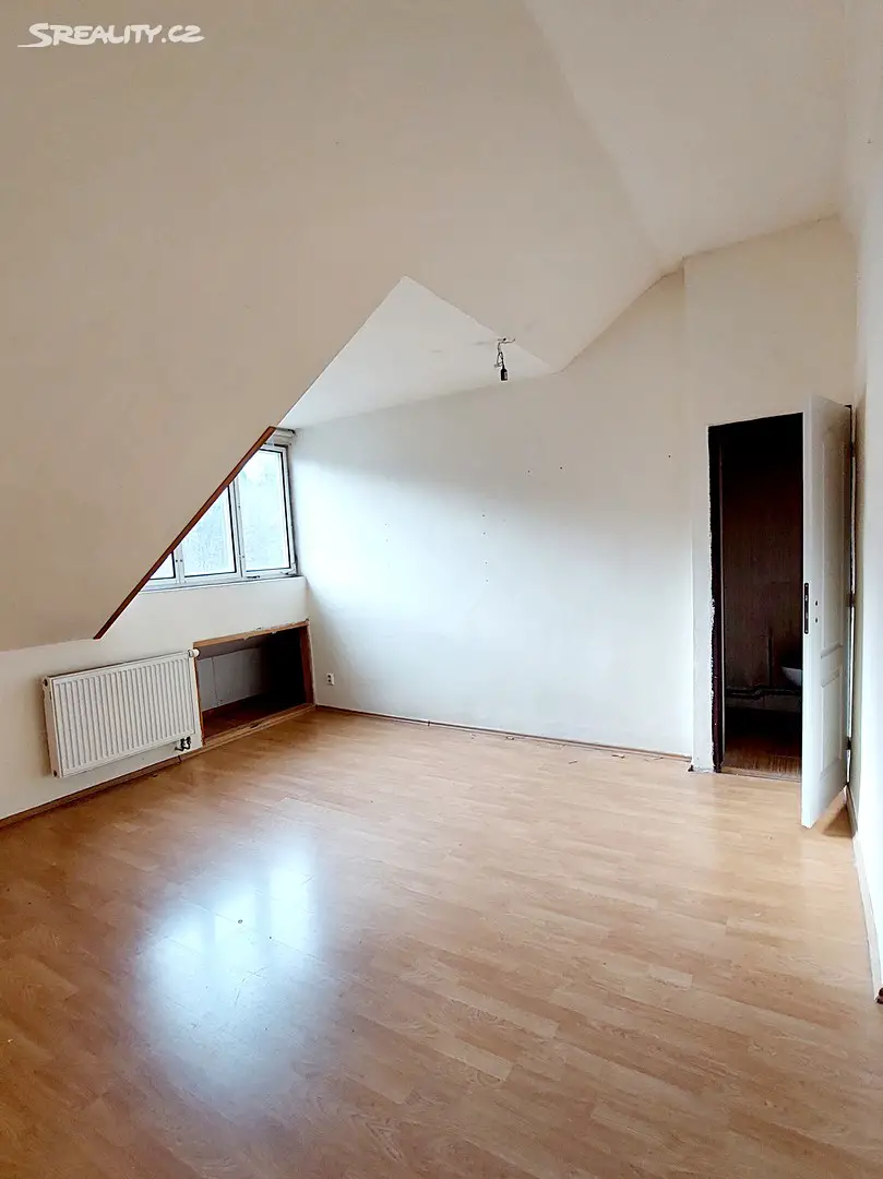Prodej bytu 1+1 43 m², Na Neklance, Praha 5 - Smíchov