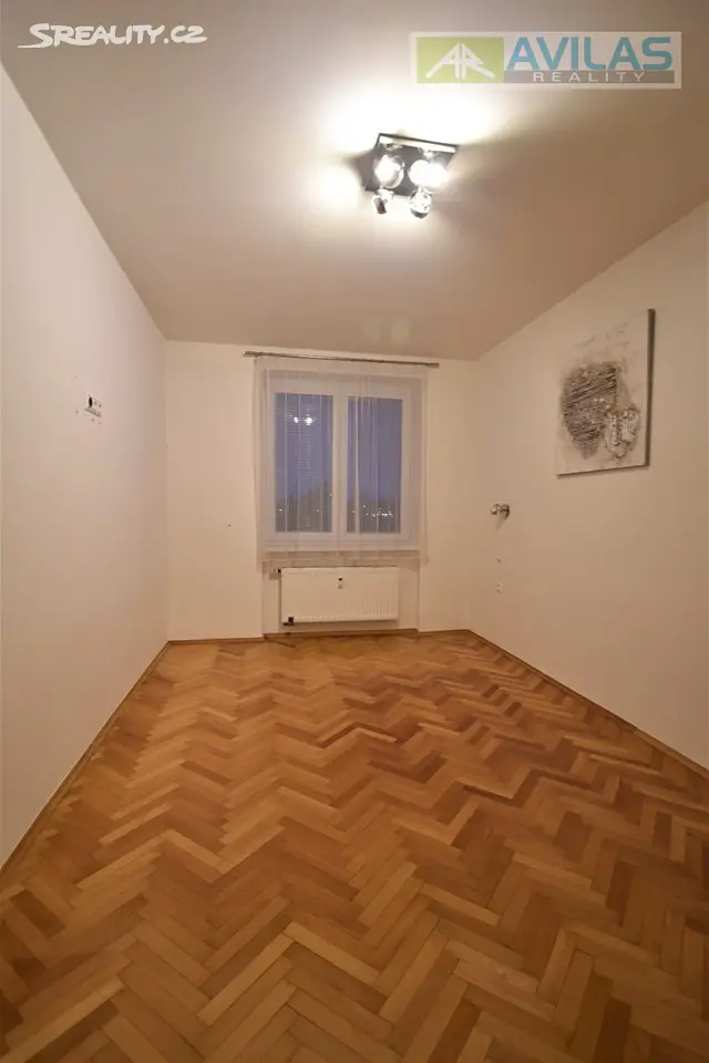 Pronájem bytu 2+kk 61 m², U kombinátu, Praha 10 - Strašnice
