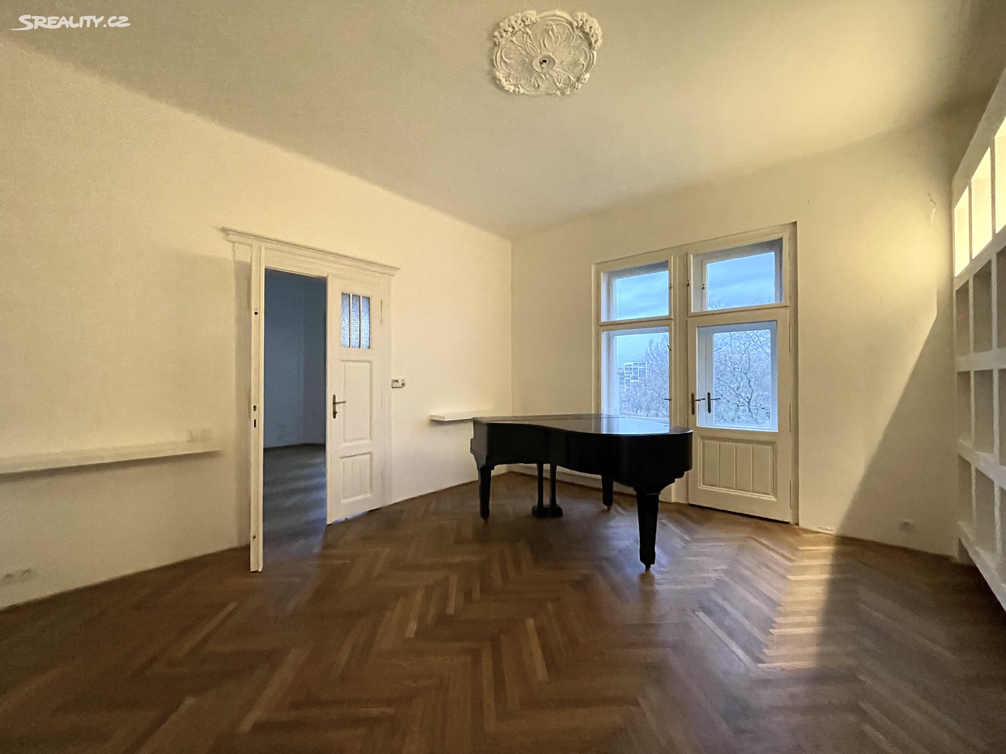 Pronájem bytu 4+1 148 m², Petra Slezáka, Praha 8 - Karlín