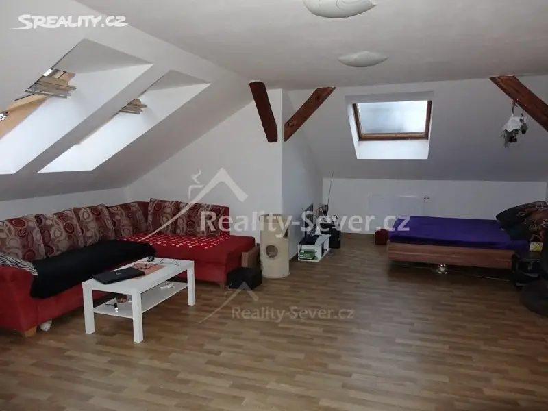 Pronájem bytu 1+1 64 m², Nový Bor - Arnultovice, okres Česká Lípa