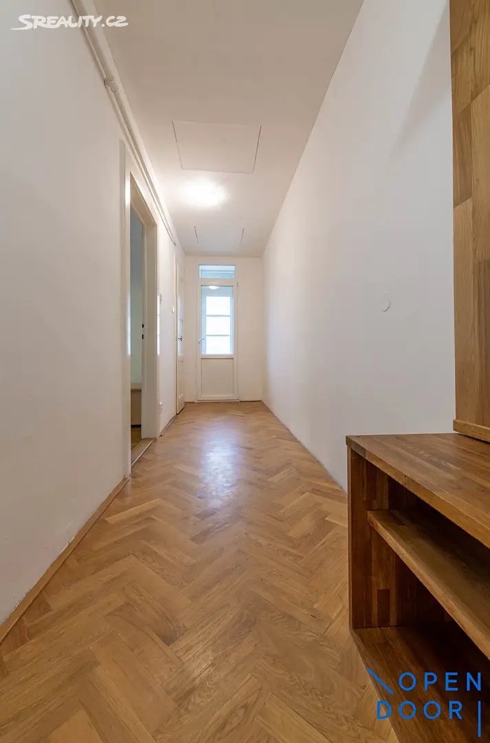 Pronájem bytu 2+kk 52 m², U Libušiných lázní, Praha 4 - Nusle