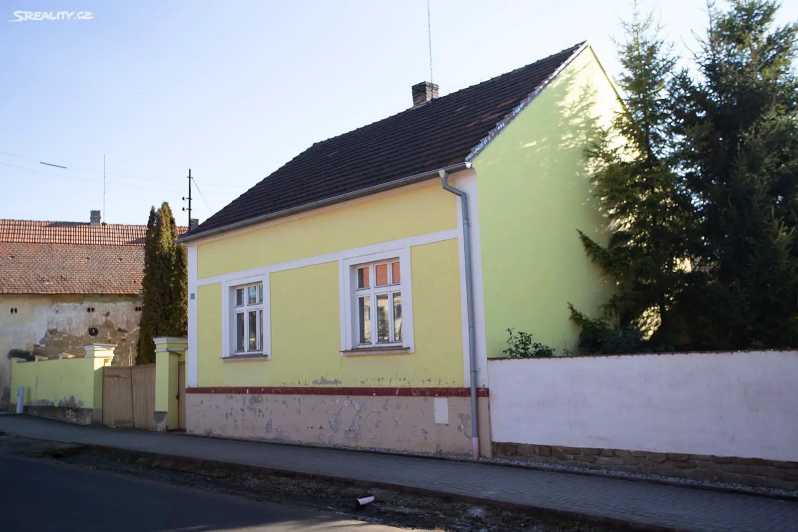 Prodej  rodinného domu 88 m², pozemek 743 m², Chrášťany, okres Rakovník