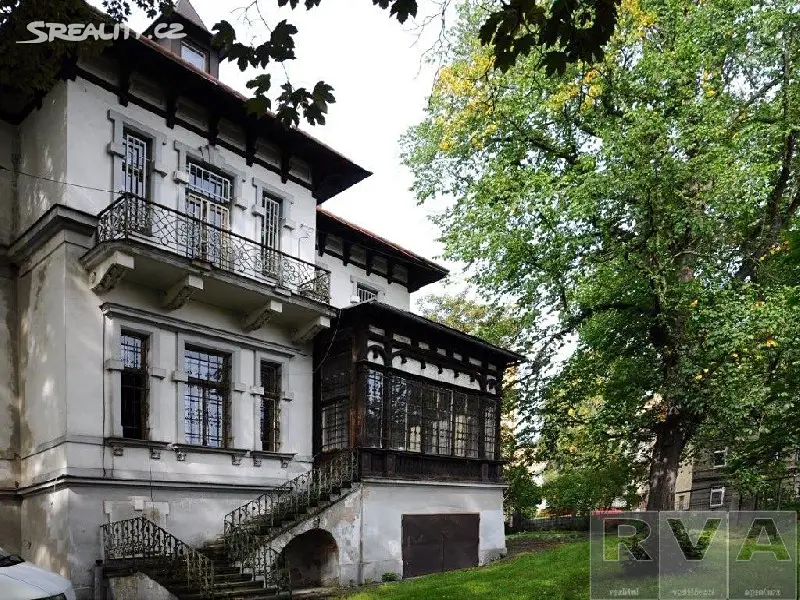 Prodej  vily 400 m², pozemek 2 047 m², Děčín - Děčín VI-Letná, okres Děčín