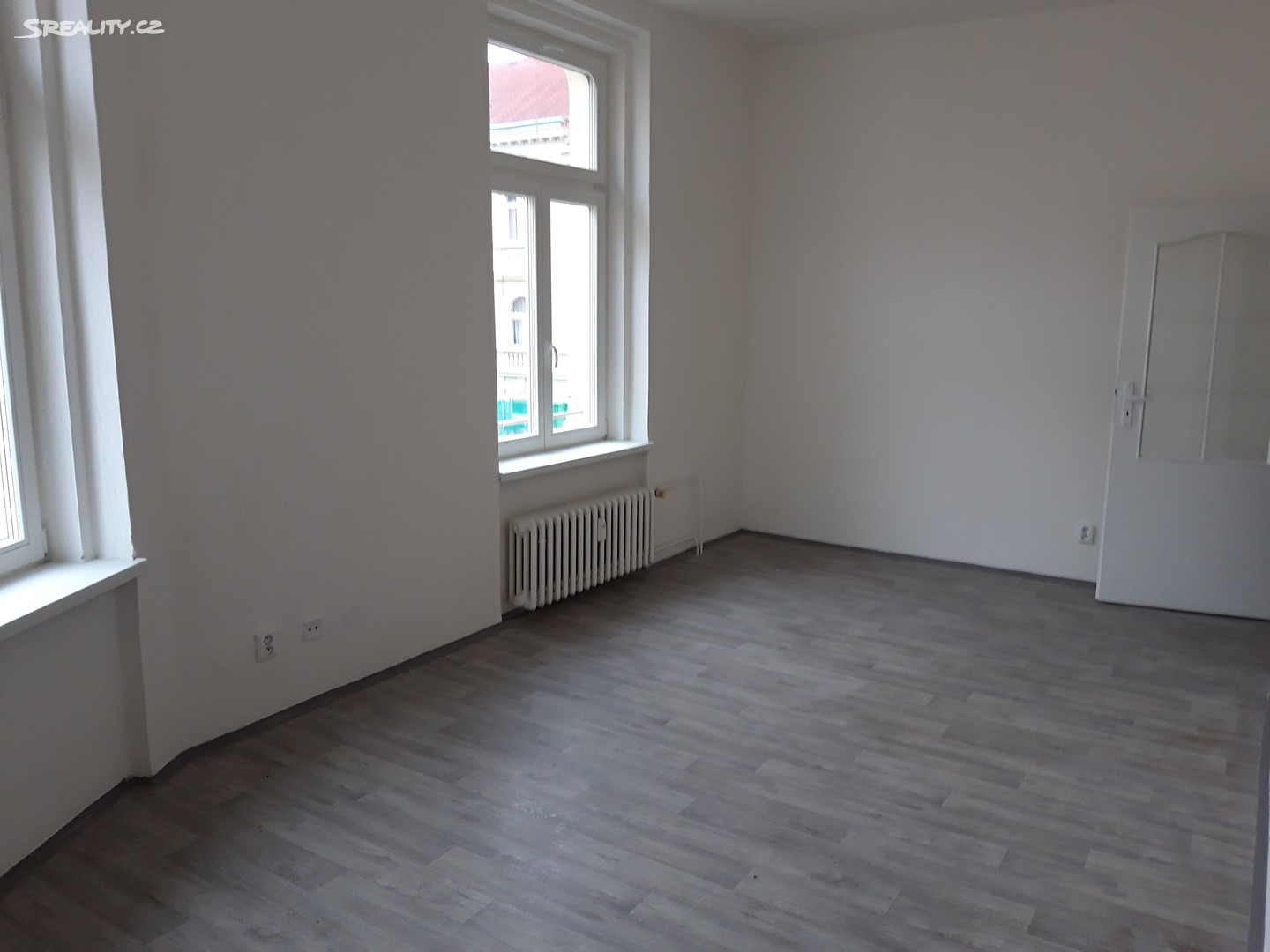 Pronájem bytu 1+kk 31 m², Mírové nám., Děčín - Děčín IV-Podmokly