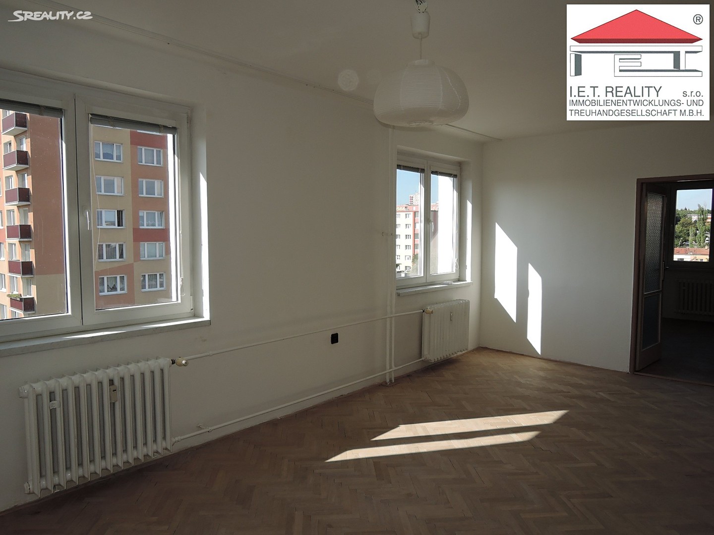 Pronájem bytu 2+1 51 m², Černokostelecká, Praha 10 - Strašnice