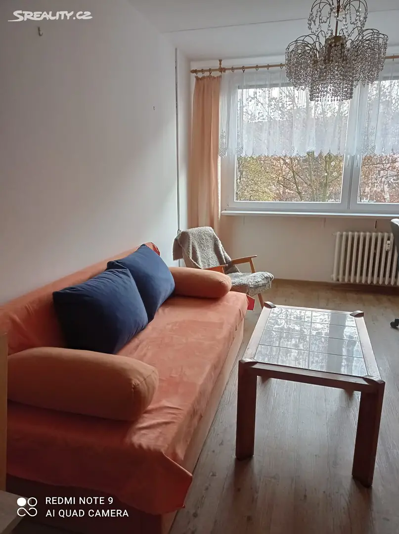 Pronájem bytu 2+kk 43 m², Krouzova, Praha 4 - Modřany