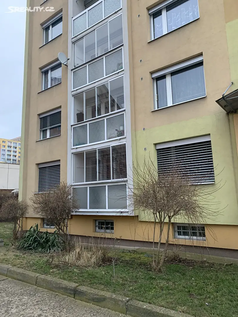 Pronájem bytu 3+1 78 m², Rabasova, Ústí nad Labem - Severní Terasa