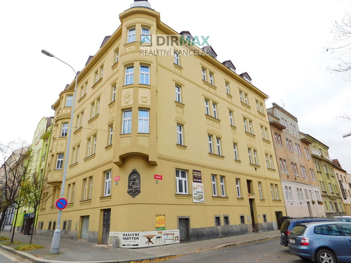 Pronájem bytu 3+kk 64 m² (Mezonet), Hruškova, Plzeň - Jižní Předměstí