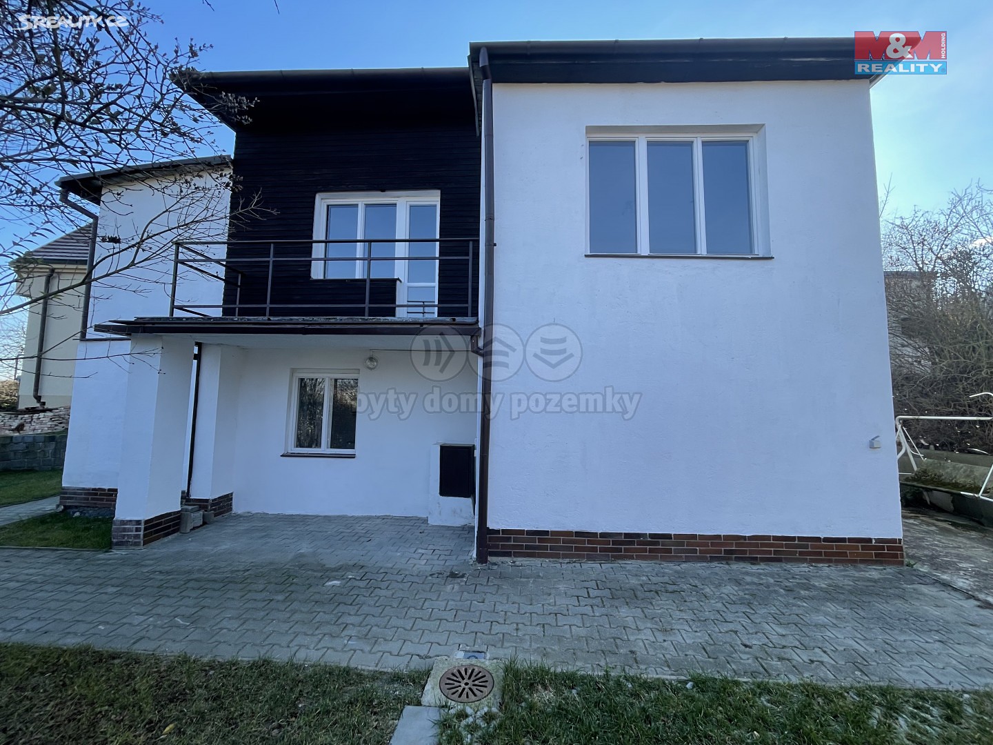 Pronájem  rodinného domu 1 000 m², pozemek 900 m², Kopretinová, Brno - Jundrov