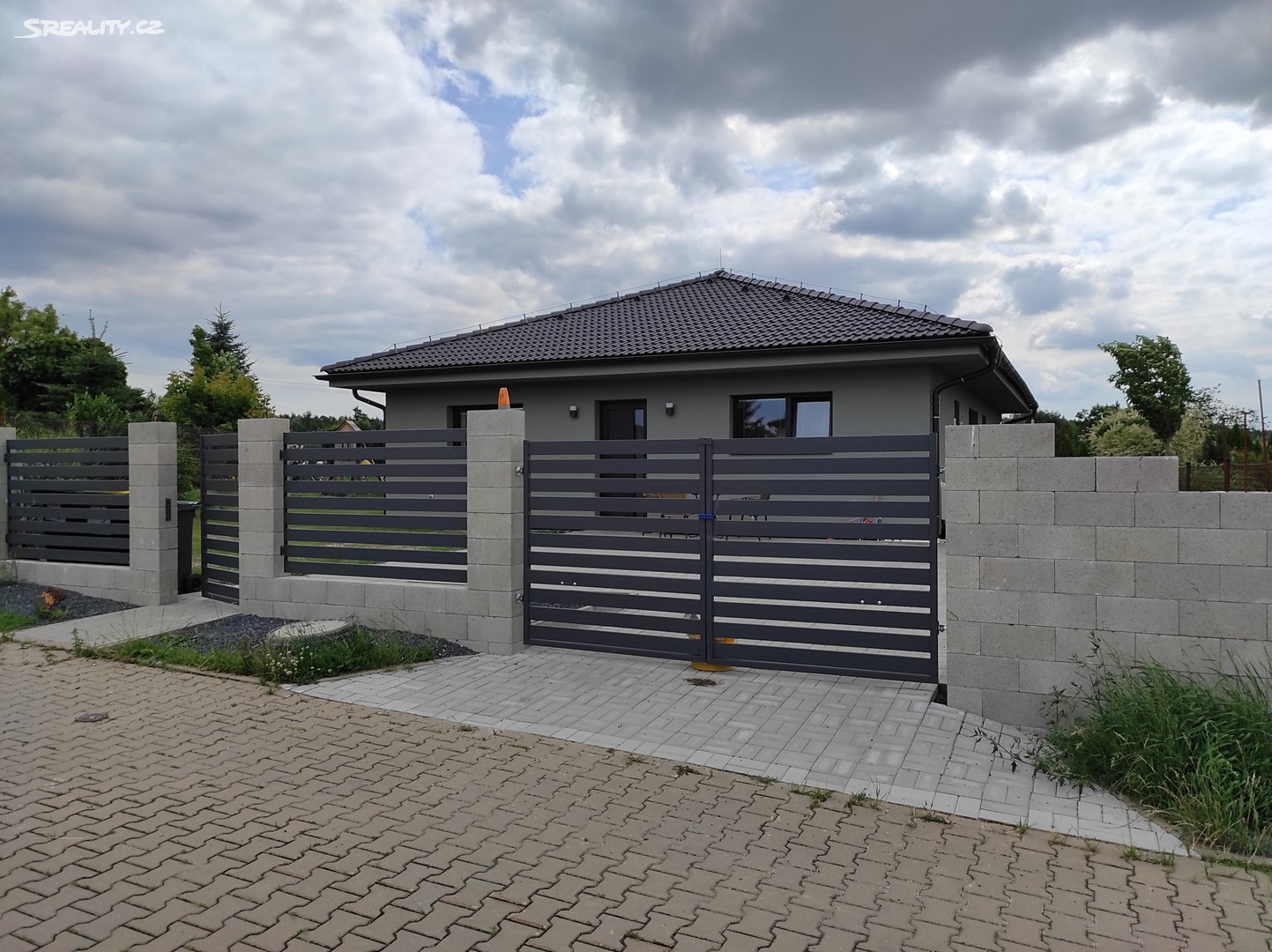 Prodej  rodinného domu 125 m², pozemek 922 m², Babice, okres Praha-východ