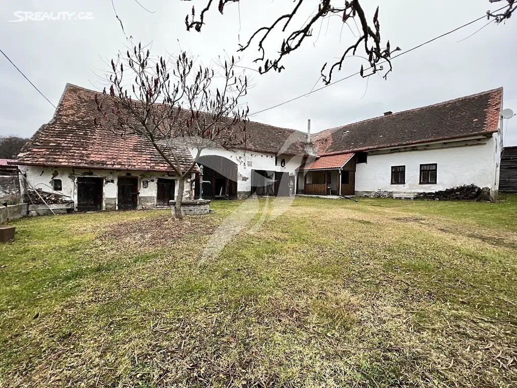 Prodej  rodinného domu 277 m², pozemek 1 260 m², Horažďovice - Babín, okres Klatovy