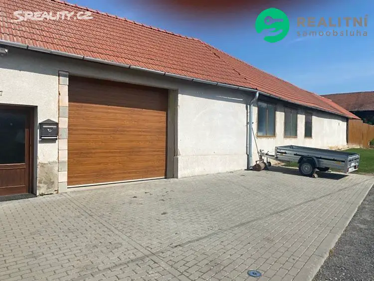 Prodej  rodinného domu 300 m², pozemek 3 598 m², Hranice - Hranice VII-Slavíč, okres Přerov