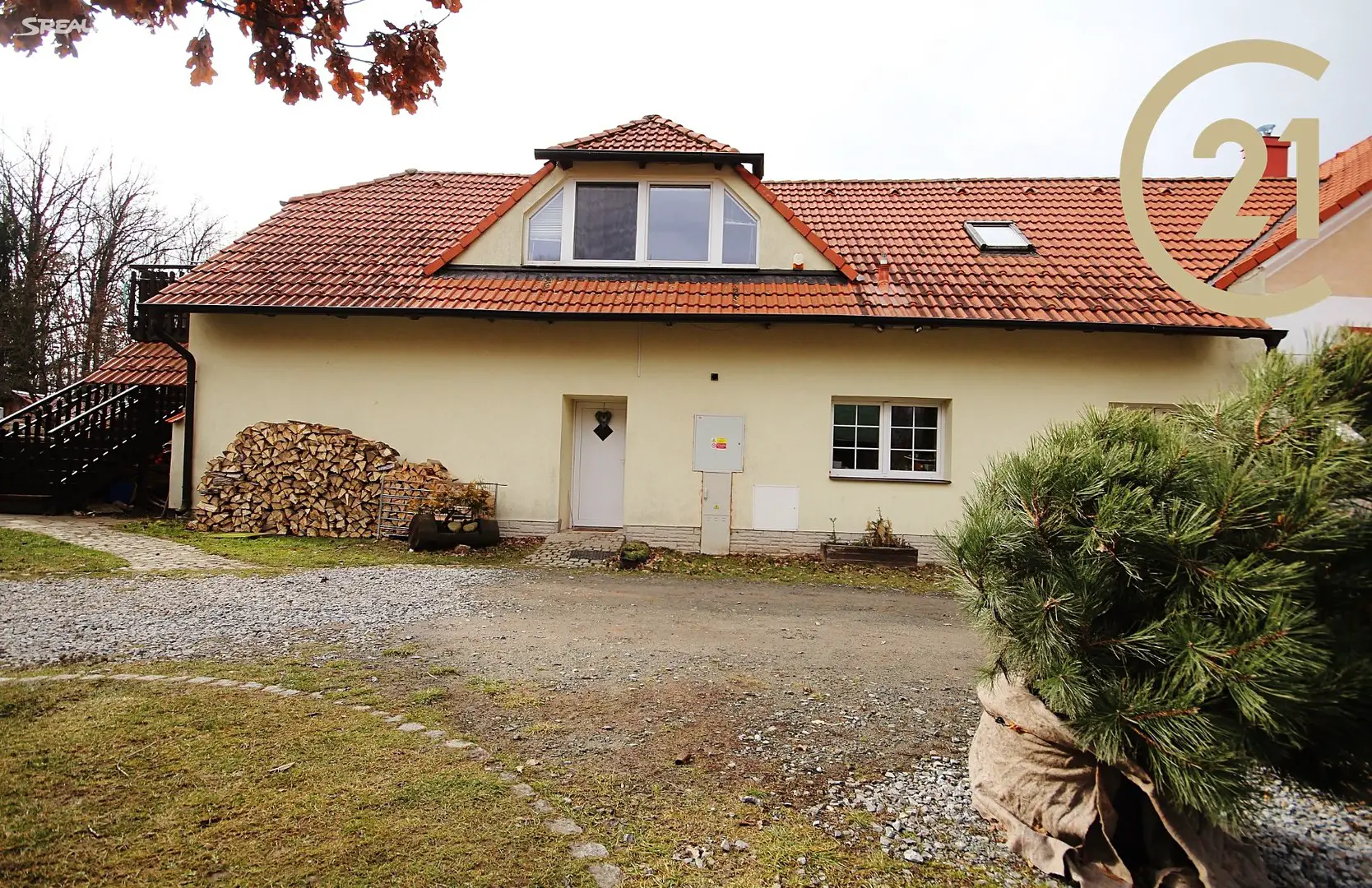 Prodej  rodinného domu 226 m², pozemek 136 m², Jinošov, okres Třebíč