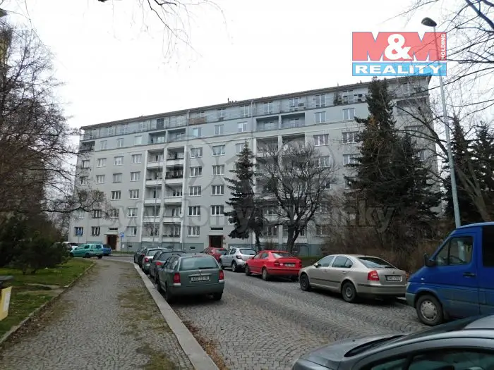 Pronájem bytu 1+kk 30 m², Sečská, Praha 10 - Strašnice