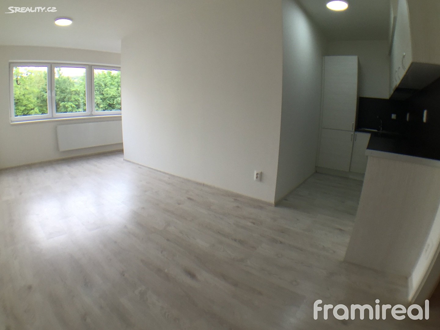 Pronájem bytu 2+kk 49 m², Gajdošova, Brno - Židenice