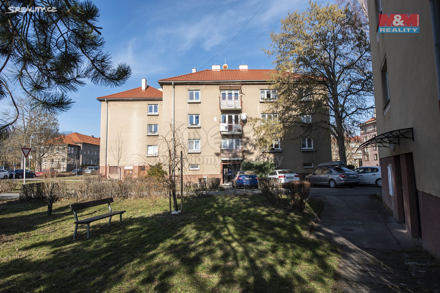 Pronájem bytu 2+kk 51 m², Skupova, Hradec Králové