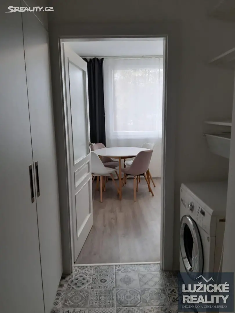 Pronájem bytu 2+kk 39 m², Sadová, Jablonec nad Nisou