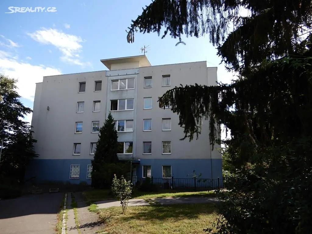 Pronájem bytu 2+kk 41 m², Strašnická, Praha 10 - Hostivař