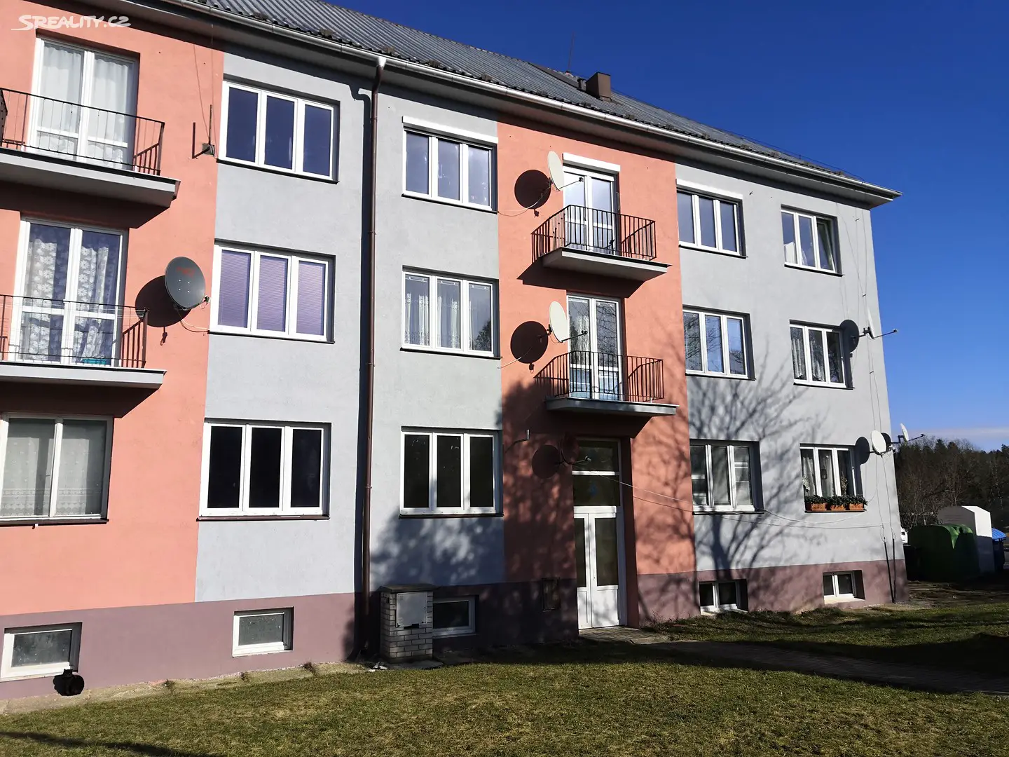 Prodej bytu 2+1 55 m², Hranice - Studánka, okres Cheb