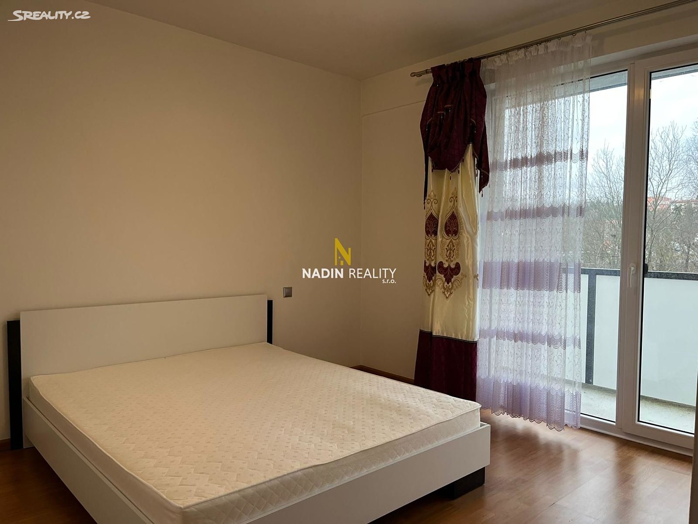 Pronájem bytu 3+kk 137 m², Mattoniho nábřeží, Karlovy Vary - Drahovice