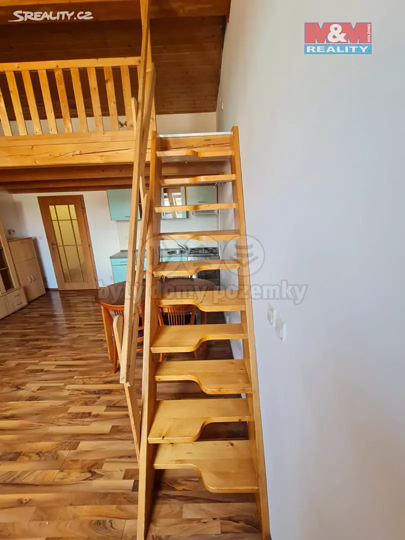 Prodej bytu 1+kk 44 m², Roztocká, Velké Přílepy