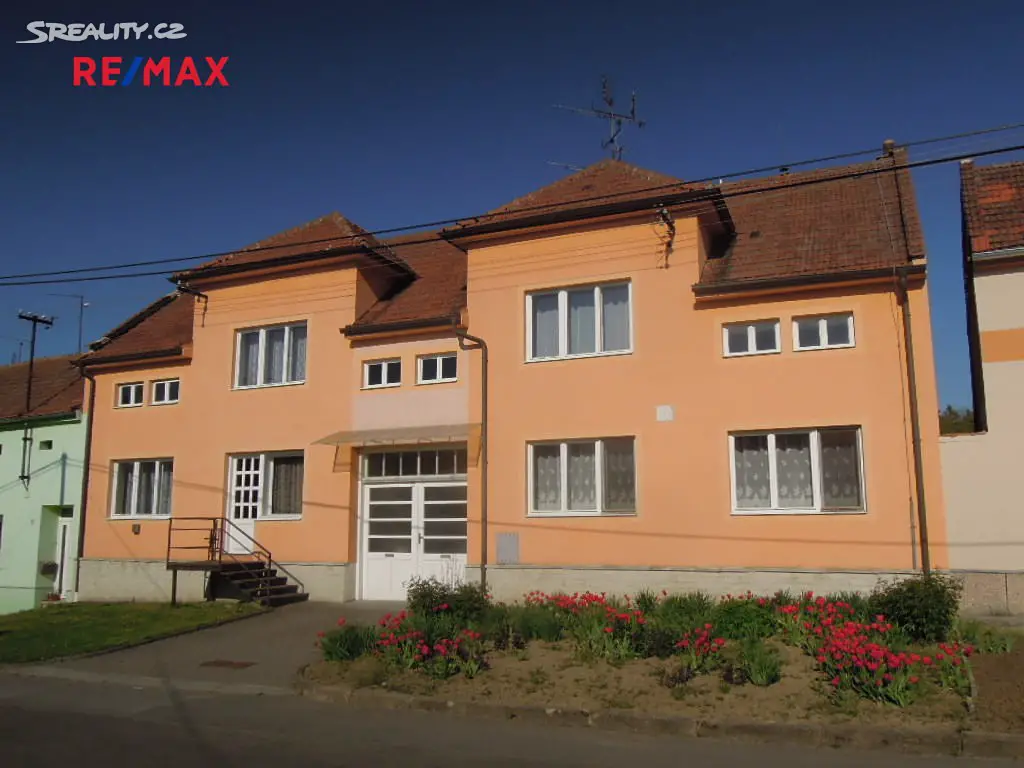 Prodej  rodinného domu 160 m², pozemek 596 m², Nesovice, okres Vyškov