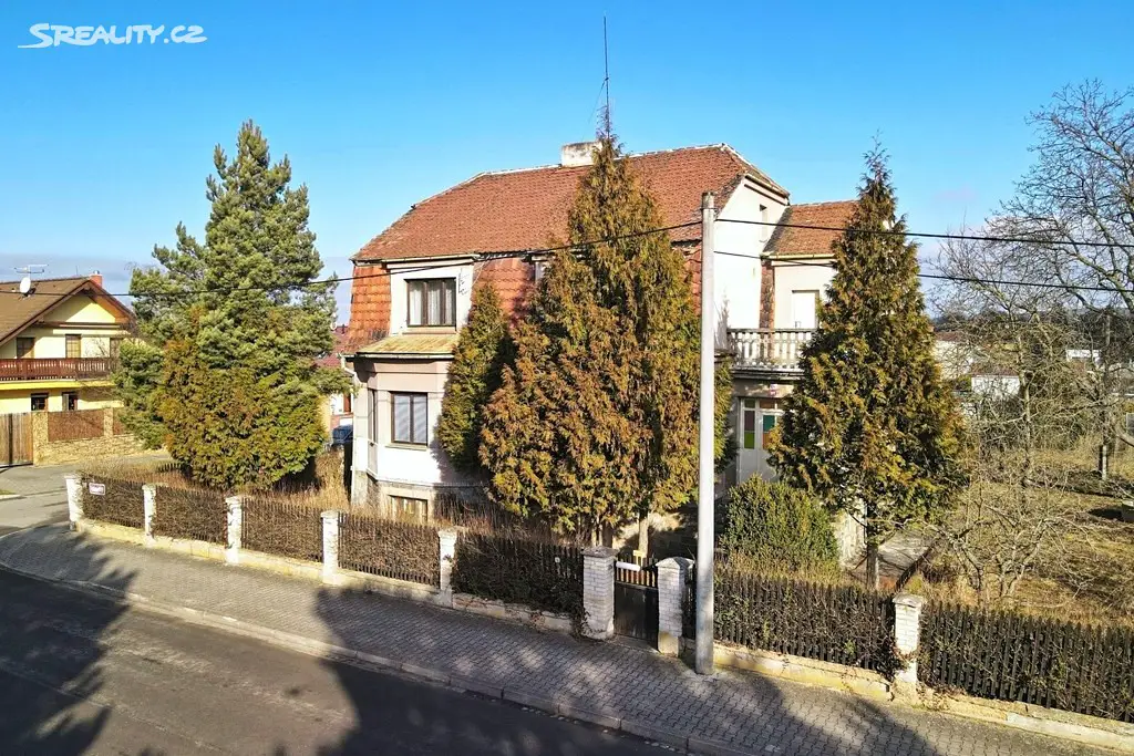 Prodej  rodinného domu 315 m², pozemek 1 486 m², Vochovská, Plzeň - Křimice